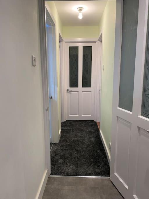 Luxurious Detached Bungalow Batley Bagian luar foto